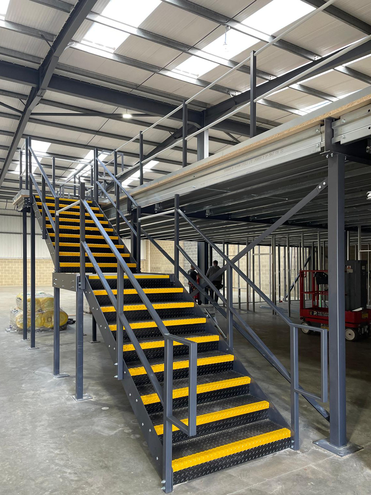 Mezzanine Floor Installation Image 1 - The Mezzanine Company